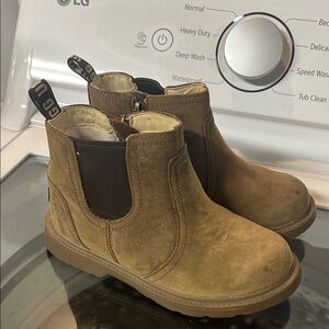 Toddler Size 12 UGG Brown Leather Ankle Boots